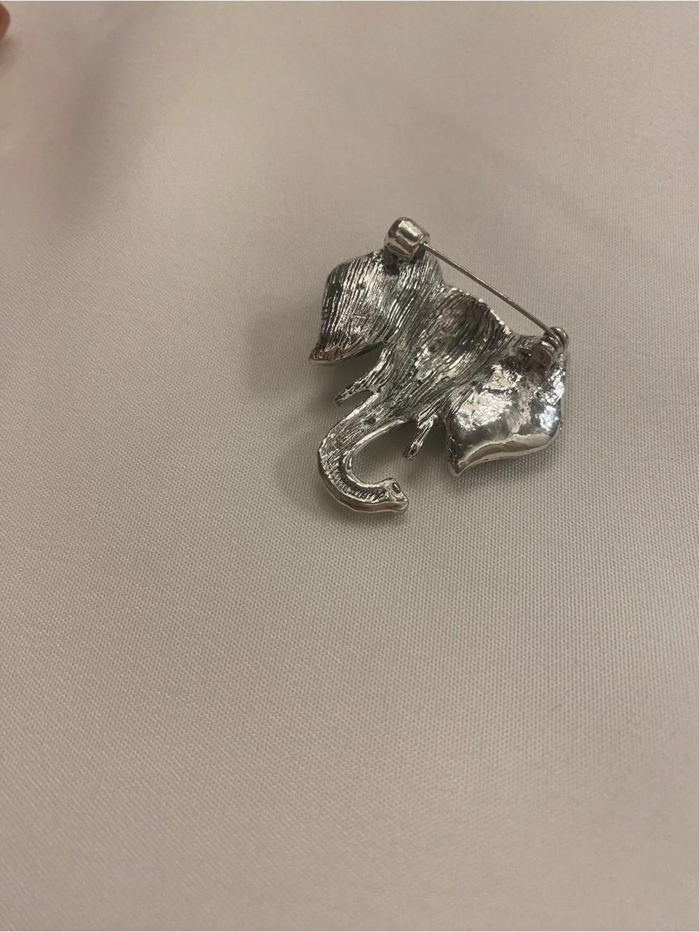 Brooch Elephant Crystal Rhinestones Silver Toned Pin New